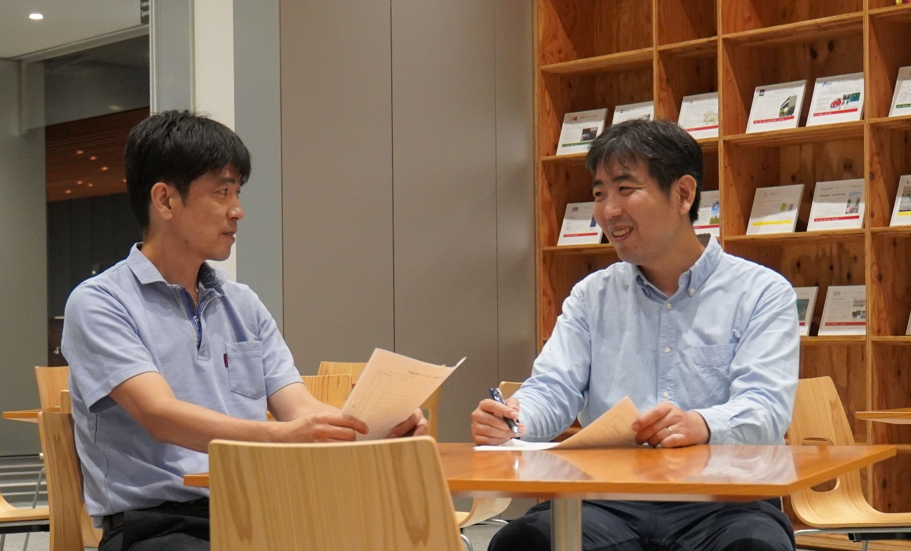 平藤 衛CTO（左）と私